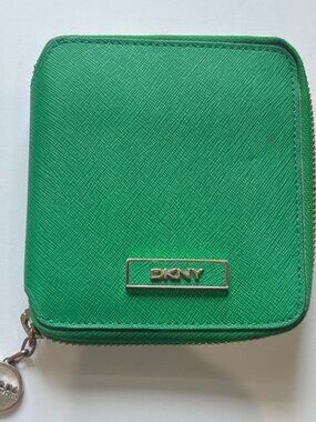 DKNY Green Wallet / Coin Purse